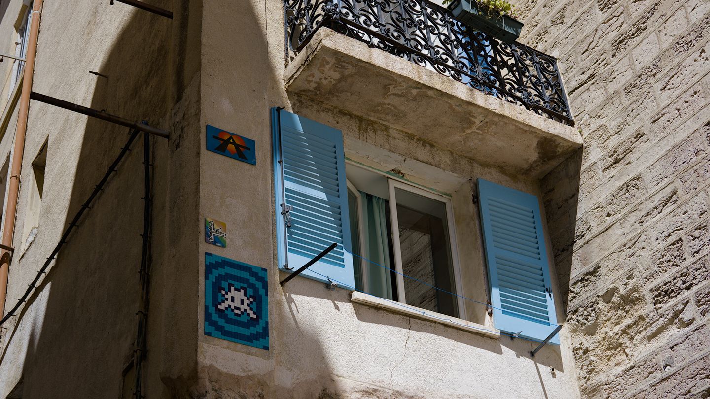 Street corner in Marseille Old Town